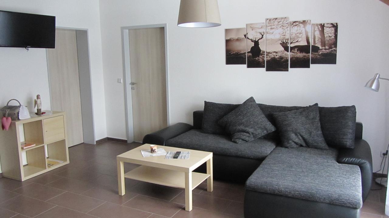 Ferienwohnung Am Alten Forsthaus Neuenbau ภายนอก รูปภาพ